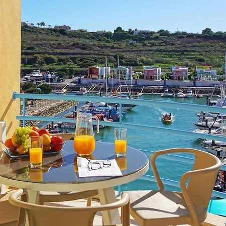 Marina Ocean Apartment *